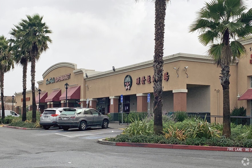 More Photos Of , San Pablo General Retail For Sale