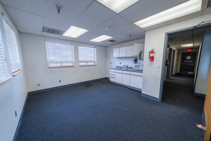 More Photos Of 6501 E 2nd St, Prescott Valley Warehouse For Sale