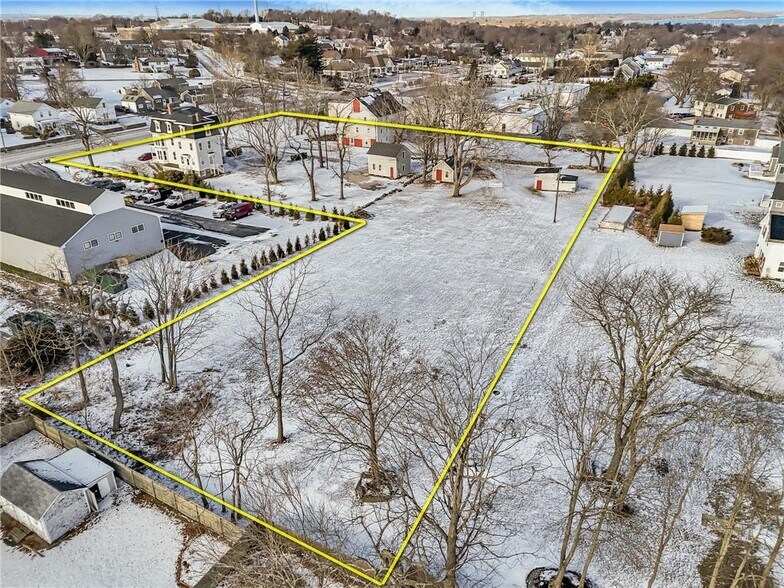 More Photos Of 2967 East Main Road Rd, Portsmouth Land For Sale