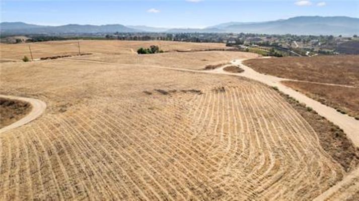 More Photos Of 20 La Serena, Temecula Land For Sale