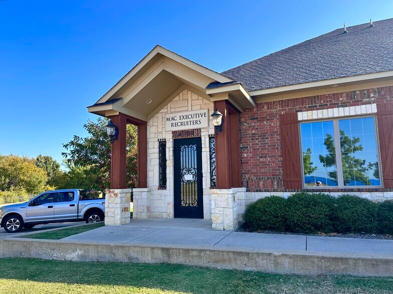Primary Photo Of 7000 Parkwood Blvd, Frisco Office For Lease
