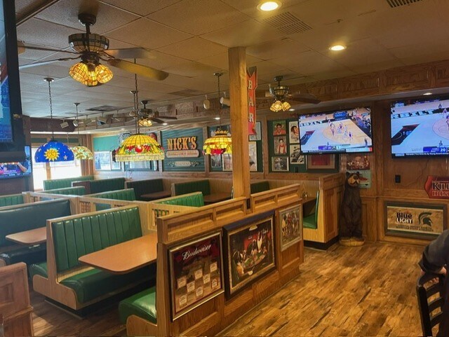 More Photos Of 102 N Saginaw St, Durand Restaurant For Sale