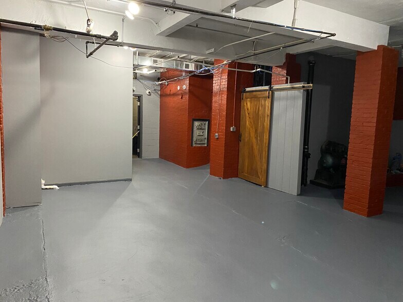 More Photos Of 800 Fifth Street, West Elizabeth, PA 15088, Elizabeth Freestanding For Lease