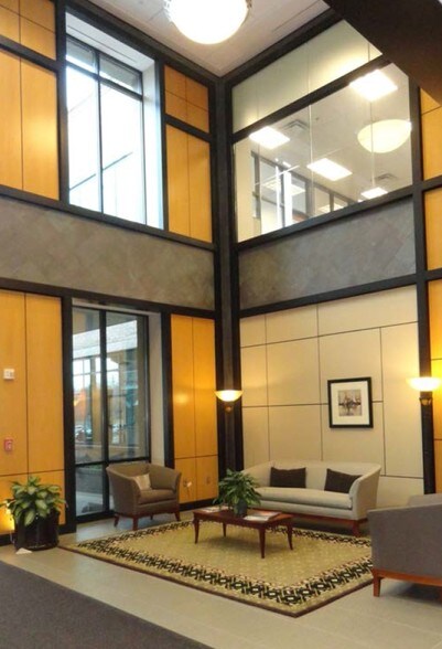 More Photos Of 979 Batesville Rd, Greer Office For Lease