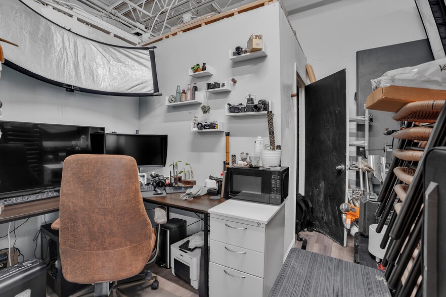More Photos Of 5 Forbes St, Riverside Freestanding For Sale