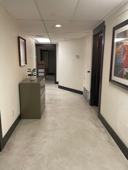 More Photos Of 8603 N New Braunfels Ave, San Antonio Medical For Sale