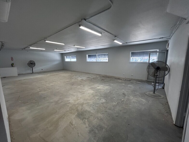 More Photos Of 665 Kalamath St, Denver Warehouse For Lease