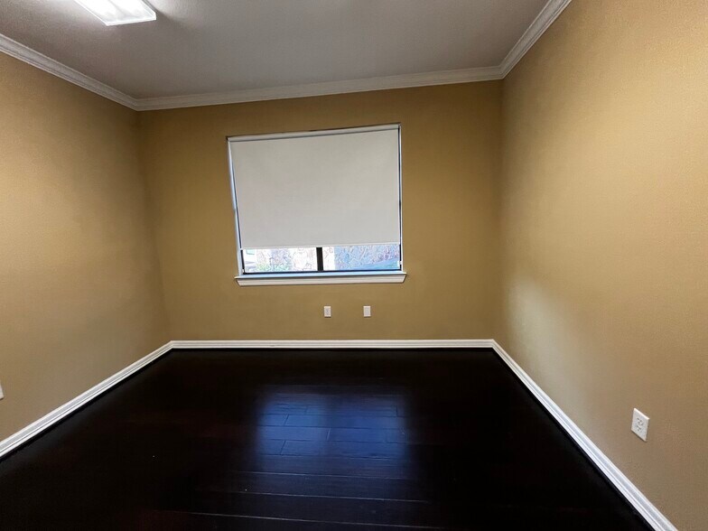 More Photos Of 4502 Riverstone Blvd, Missouri City Medical For Lease
