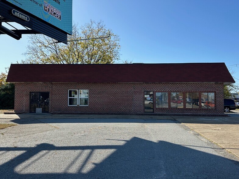 More Photos Of 5901 E Virginia Beach Blvd, Norfolk Auto Dealership For Sale