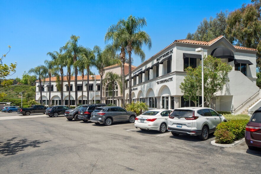 More Photos Of 28281 Crown Valley Pky, Laguna Niguel Medical For Lease