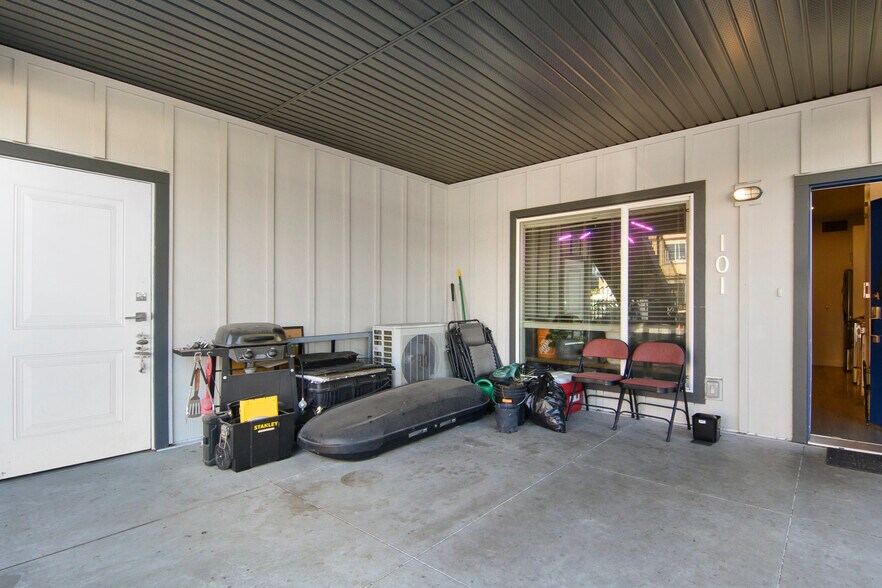 More Photos Of 124 Calgary Av, Penticton Apartments For Sale