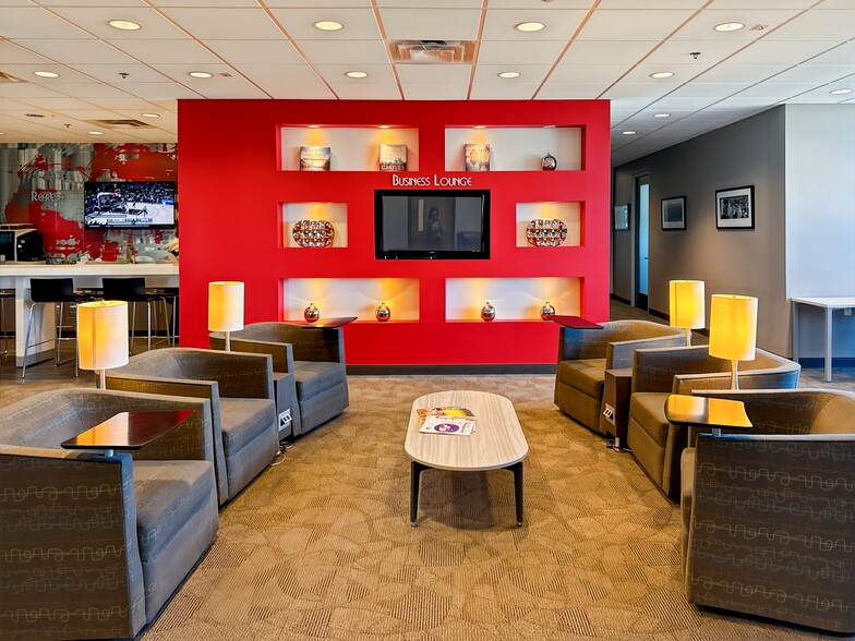 More Photos Of 2355 Highway 36 W, Roseville Coworking Space