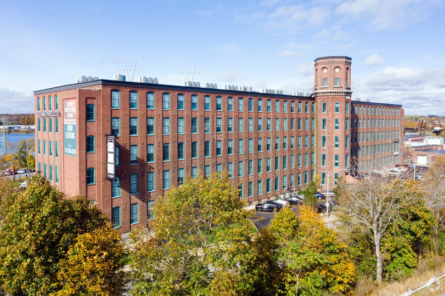 More Photos Of 1082 Davol St, Fall River Apartments For Lease