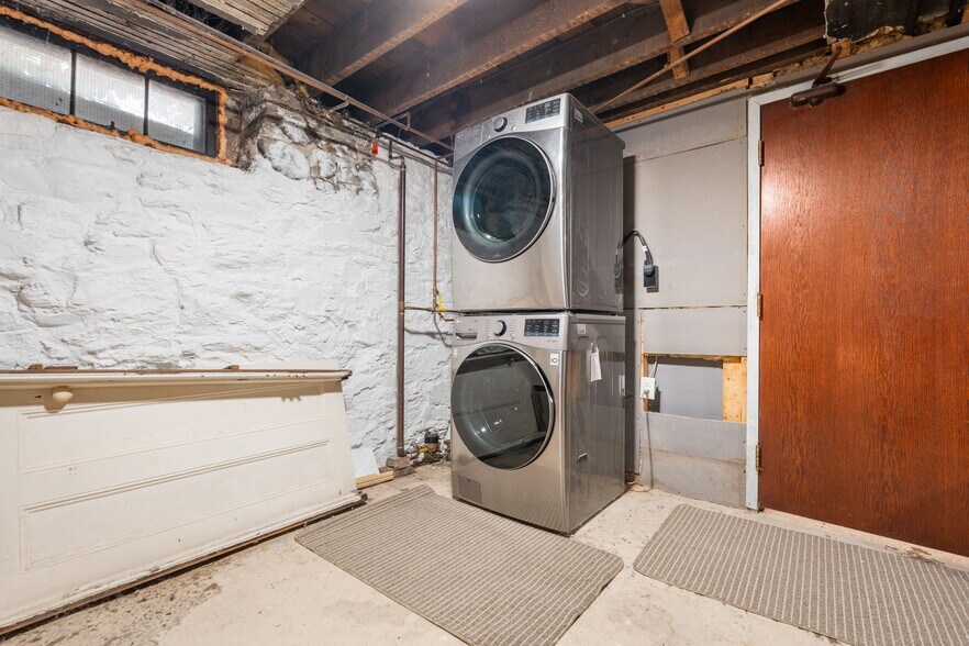 More Photos Of 96-98 Boylston St, Brookline Apartments For Sale