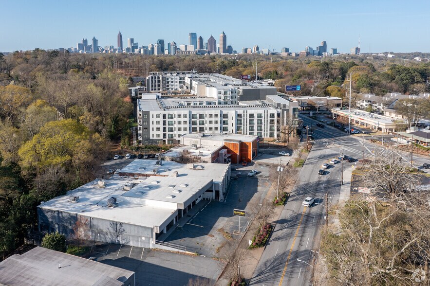 More Photos Of 1747 Cheshire Bridge Rd NE, Atlanta General Retail For Sale