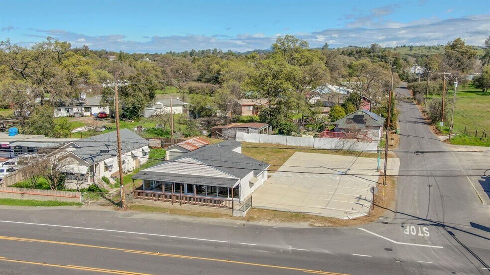 More Photos Of 60 Main St, Angels Camp Storefront Retail Office For Sale