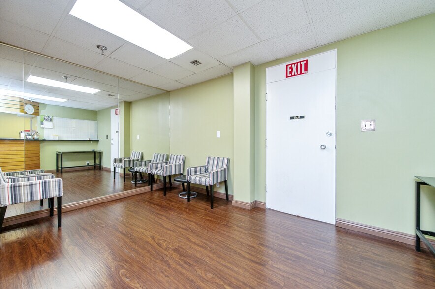More Photos Of 4305 Torrance Blvd, Torrance Medical For Sale