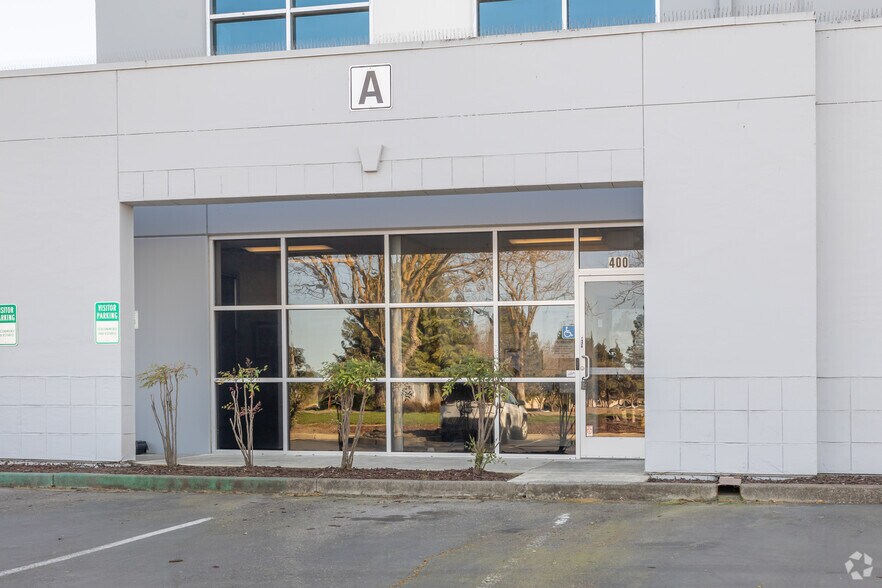 More Photos Of 2340 E Main St, Woodland Warehouse For Lease