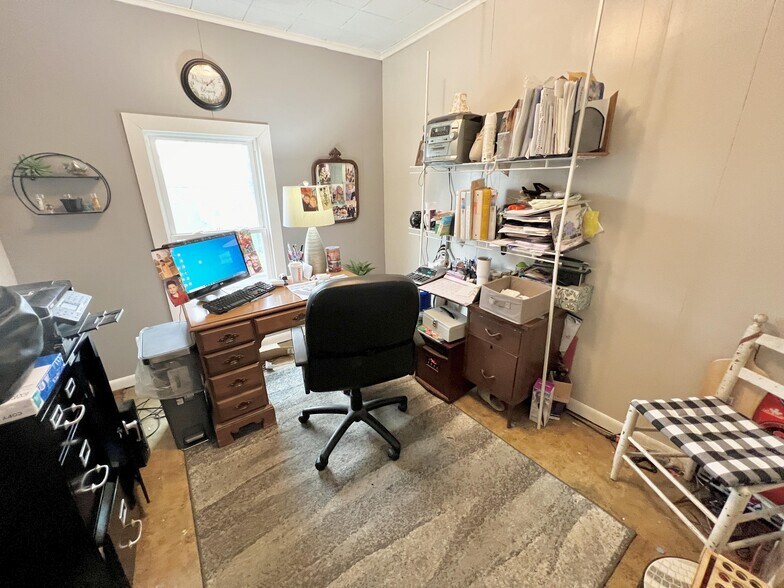 More Photos Of 583 S 1st St, Fulton Restaurant For Sale