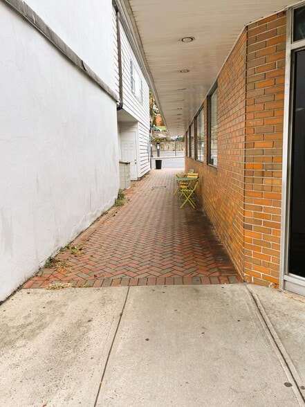 More Photos Of 542 Warburton Ave, Hastings-on-Hudson Office Residential For Sale