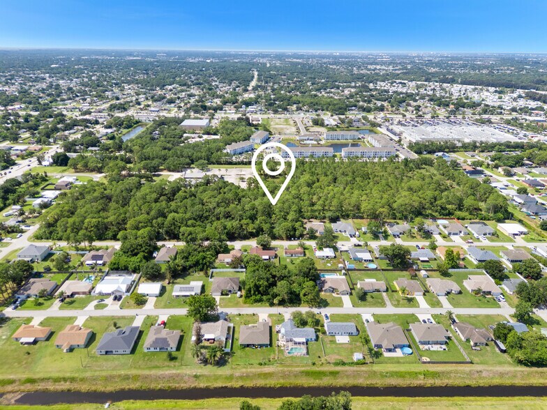 More Photos Of 00 SE Coply St, Palm Bay Land For Sale