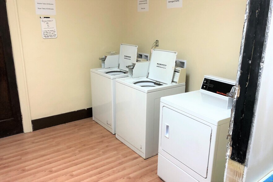 More Photos Of 203 N Broadway Ave, Marion Apartments For Sale