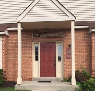 More Photos Of 1501-1509 McDaniel Dr, West Chester Office For Lease