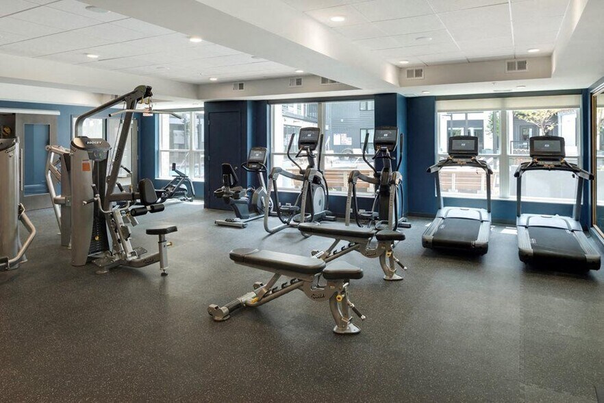 More Photos Of 1700 Plymouth Rd, Minnetonka Apartments For Lease