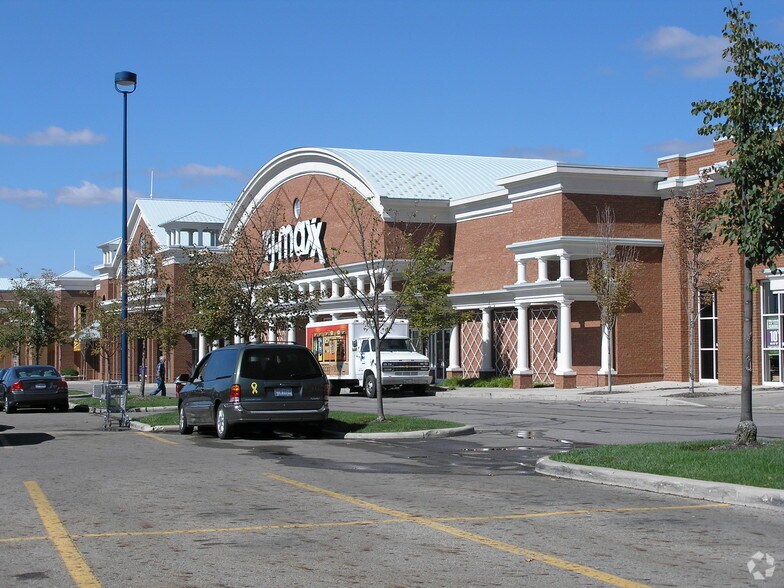 More Photos Of 3670-3780 Easton Market, Columbus General Retail For Lease