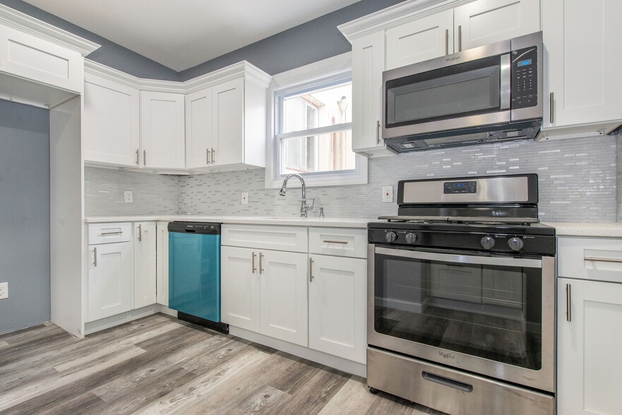 More Photos Of 47 Washington Ave, Nutley Apartments For Sale