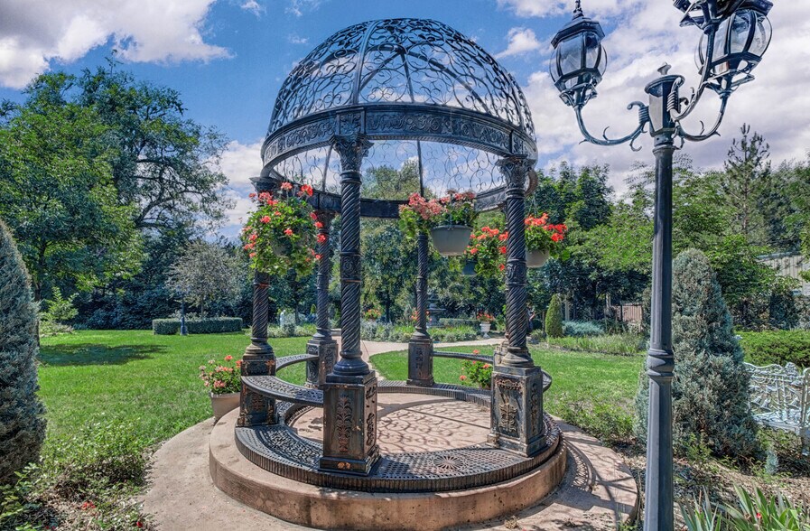 More Photos Of , Colorado Springs Unknown For Sale