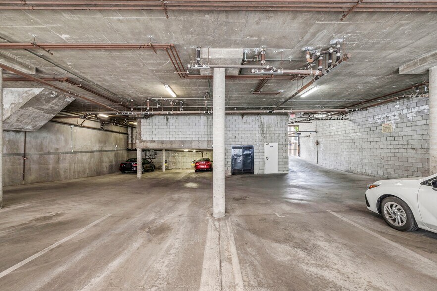 More Photos Of 4741 Radford Ave, Valley Village Apartments For Sale
