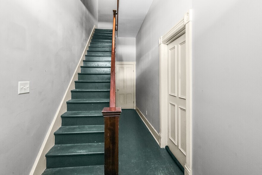 More Photos Of 301 E Henry St, Savannah Multifamily For Sale