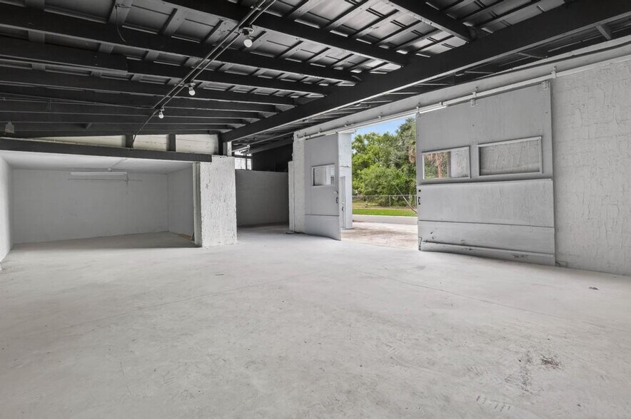 More Photos Of 1321 St Johns Ave, Palatka Service For Sale