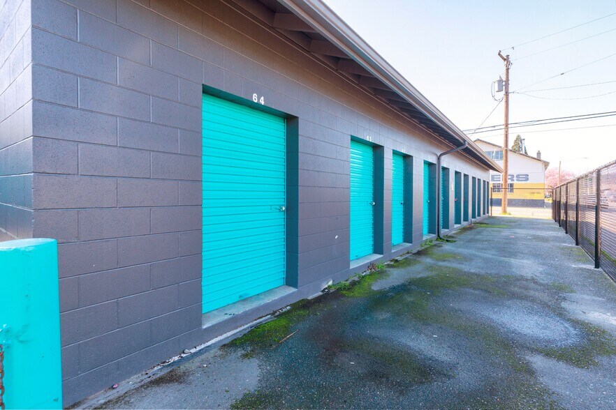 More Photos Of 497 SE H St, Grants Pass Self Storage For Sale
