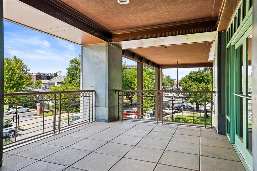 More Photos Of 262-268 Broadway, Saratoga Springs Office Residential For Sale