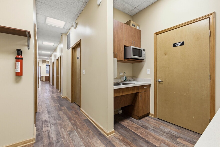 More Photos Of 2505-2507 N Halsted St, Chicago Storefront Retail Residential For Sale