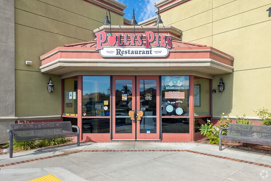 More Photos Of 12625 Frederick St, Moreno Valley Restaurant For Sale