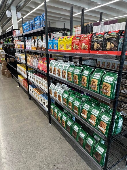 More Photos Of 13400 S Highway 101, Hopland Freestanding For Sale