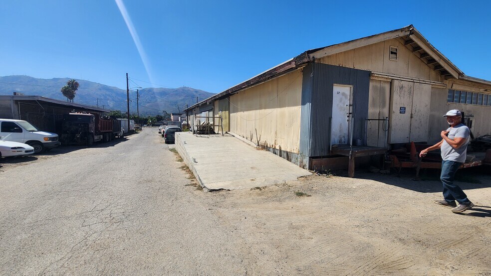 More Photos Of 1433 E Main St, Santa Paula Warehouse For Sale
