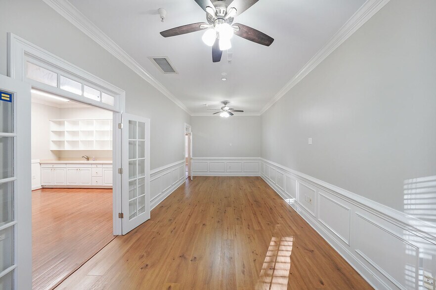 More Photos Of , Kennesaw Office For Sale