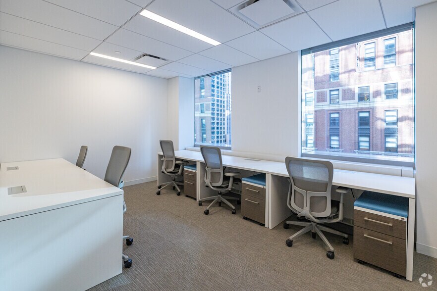 More Photos Of 3 Columbus Cir, New York Coworking Space