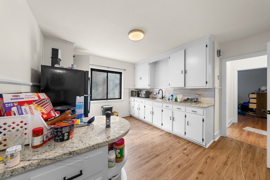 More Photos Of 107 Hilton Ave, Durham Apartments For Sale