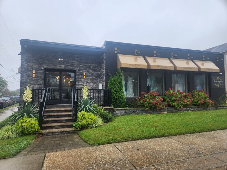 More Photos Of 634 N Main St, Pleasantville Daycare Center For Sale