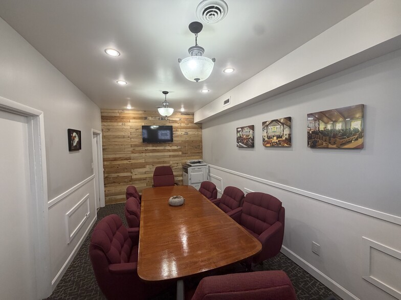 More Photos Of 4743 Northcote Ave, East Chicago Specialty For Sale
