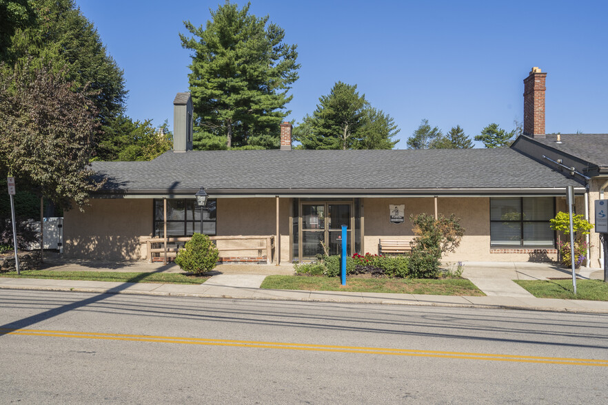 Primary Photo Of 954 Youngs Ford Rd, Gladwyne Storefront Retail Office For Lease