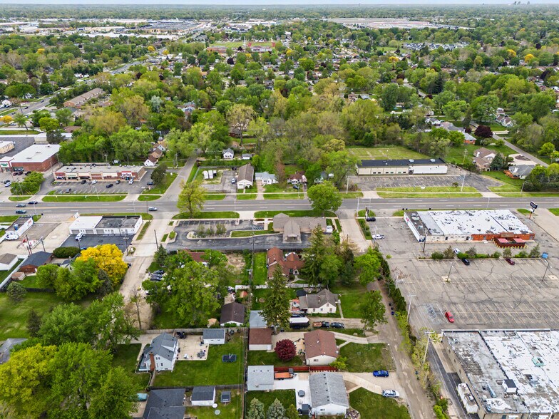 More Photos Of 29049 Joy Rd, Westland Bank For Sale