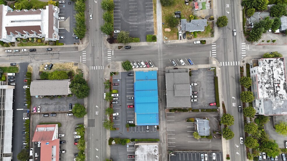 More Photos Of 22014 7th Ave S, Des Moines Medical For Sale