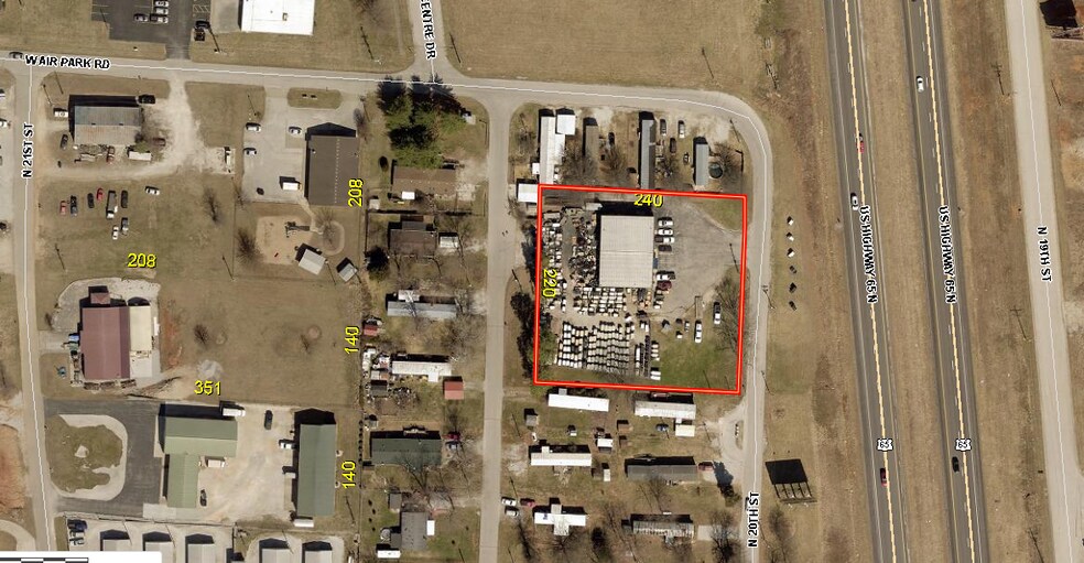 More Photos Of 4651 N 20th St, Ozark Warehouse For Lease