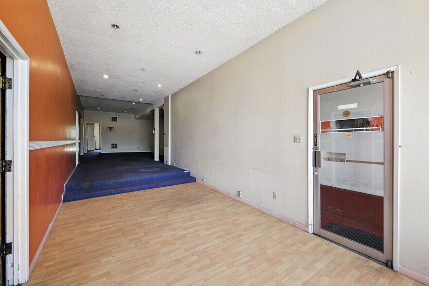 More Photos Of 46 Leland Ave, San Francisco Storefront Retail Residential For Lease